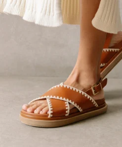 ALOHAS Marshmallow Crochet Tan Ivory