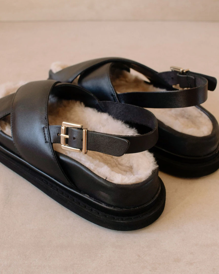 ALOHAS Marshmallow Furry Black 2 ALOHAS Marshmallow Furry Black