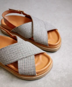 ALOHAS Marshmallow Harris Check Tan Shoes