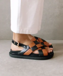 ALOHAS Marshmallow Scacchi Black Tan Shoes