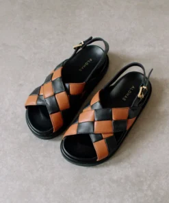 ALOHAS Marshmallow Scacchi Black Tan Shoes