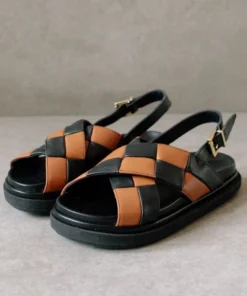 ALOHAS Marshmallow Scacchi Black Tan Shoes