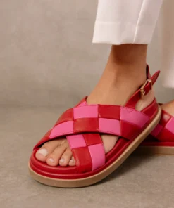 ALOHAS Marshmallow Scacchi Lipstick Red Magenta