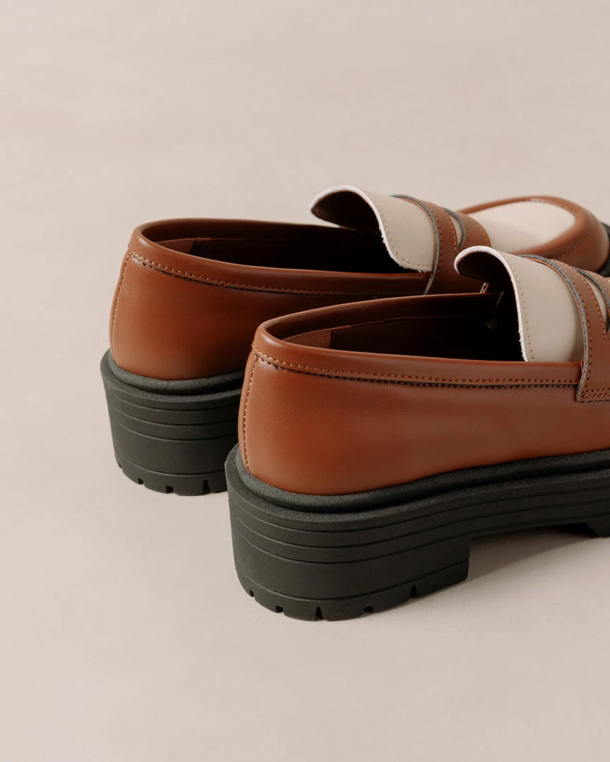 Svegan Mask Gingerbread Brown Warm White Shoes 10 Svegan Mask Gingerbread Brown Warm White Shoes