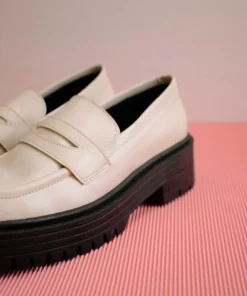 Svegan Shoes Mask Warm White 9 Svegan Shoes Mask Warm White