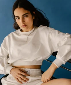 TheManola Clothing Menina Crop Sweatshirt Coconut