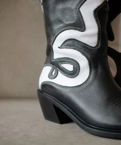 ALOHAS Mount Dallas Black White