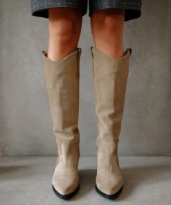 ALOHAS Mount Suede Desert Taupe 19 ALOHAS Mount Suede Desert Taupe