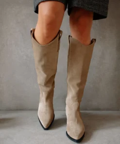 ALOHAS Mount Suede Desert Taupe 17 ALOHAS Mount Suede Desert Taupe