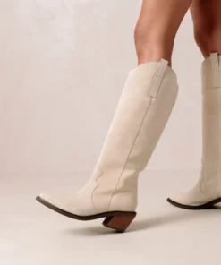 ALOHAS Mount Suede Cream Shoes