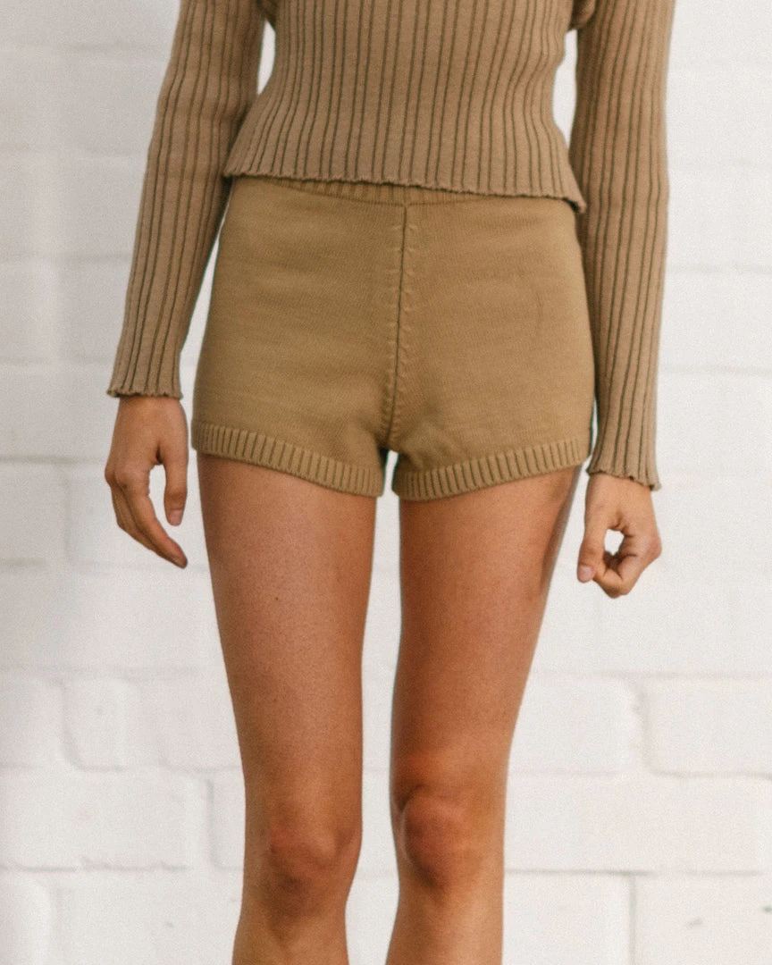 ALOHAS Clothing Nice Knit Short Camel 1 ALOHAS Clothing Nice Knit Short Camel