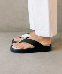 ALOHAS Overcast Bicolor Black Bright White 16 ALOHAS Overcast Bicolor Black Bright White