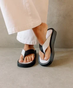 ALOHAS Overcast Bicolor Black Bright White 13 ALOHAS Overcast Bicolor Black Bright White