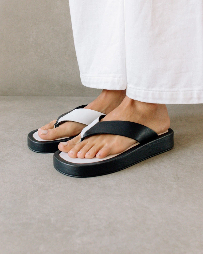 ALOHAS Overcast Bicolor Black Bright White 9 ALOHAS Overcast Bicolor Black Bright White