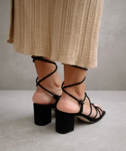 ALOHAS Paloma Black Sandal