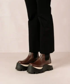 ALOHAS Phoenix Chess Coffee Brown