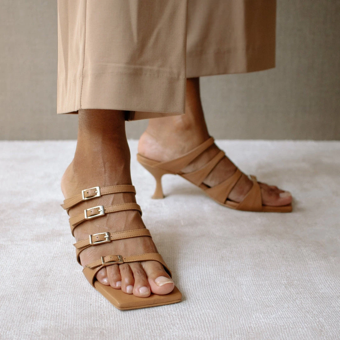 ALOHAS Shoes Prickly Camel 3 ALOHAS Shoes Prickly Camel