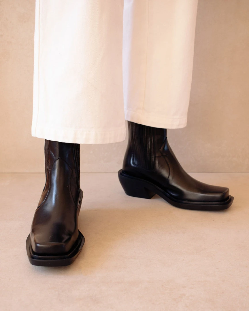 ALOHAS Shoes Ranch Black 7 ALOHAS Shoes Ranch Black