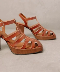 Svegan Rollers Caramel Sandals Shoes