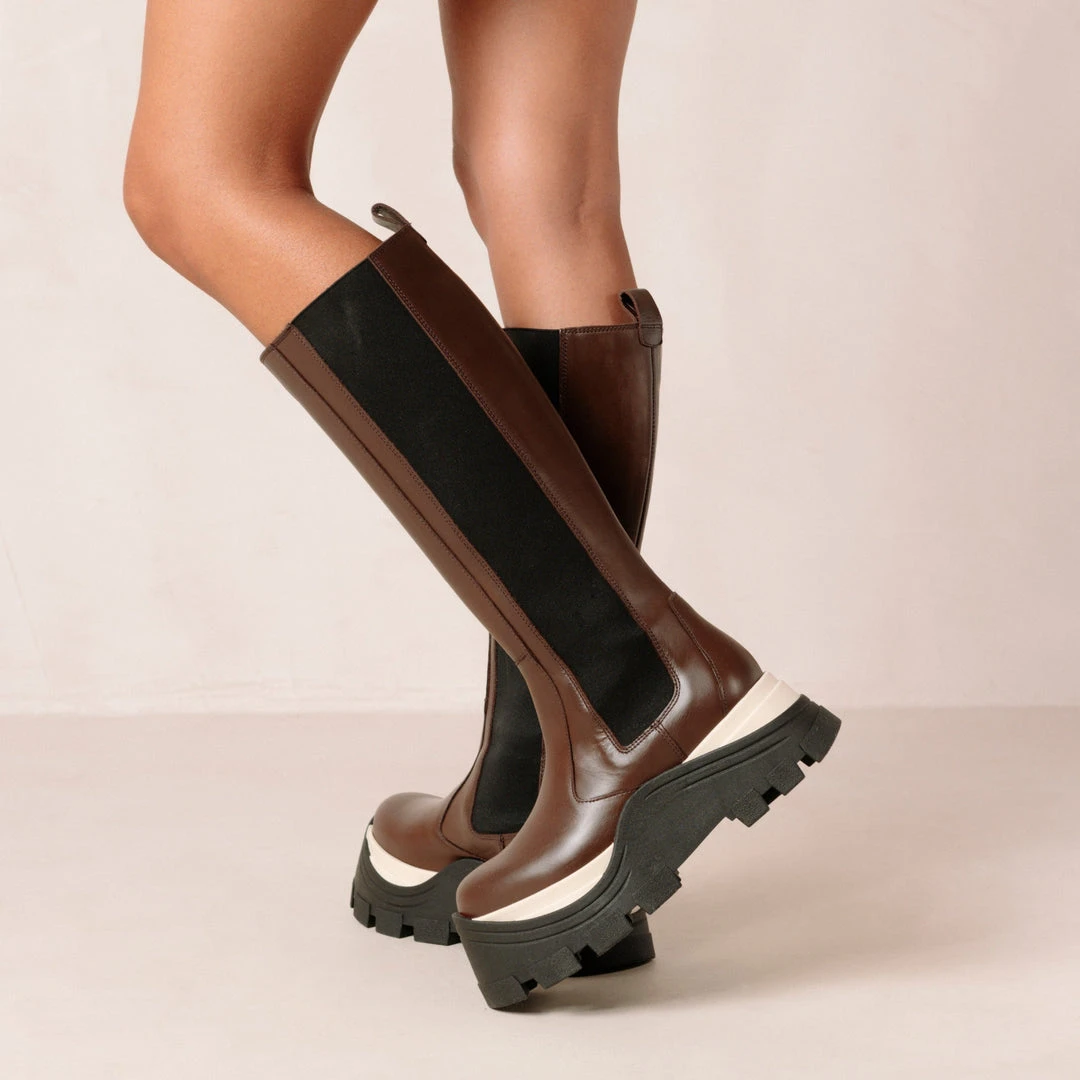 ALOHAS Roxie Chess Coffee Brown 3 ALOHAS Roxie Chess Coffee Brown