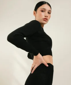 ALOHAS Roy Black Clothing