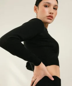 ALOHAS Roy Black Clothing