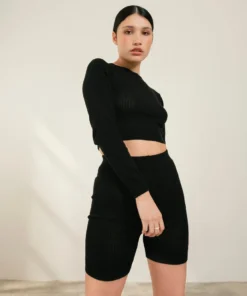 ALOHAS Roy Black Clothing