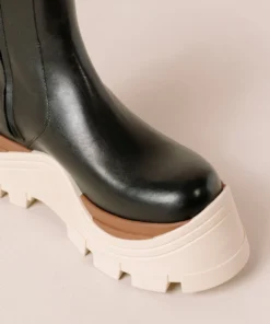 ALOHAS Sapphire Marcona Black