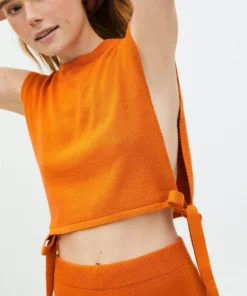 ALOHAS Clothing Shelter Knit Open Vest Clementine Orange