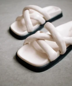 ALOHAS Shoes Slip On Cross Ivory