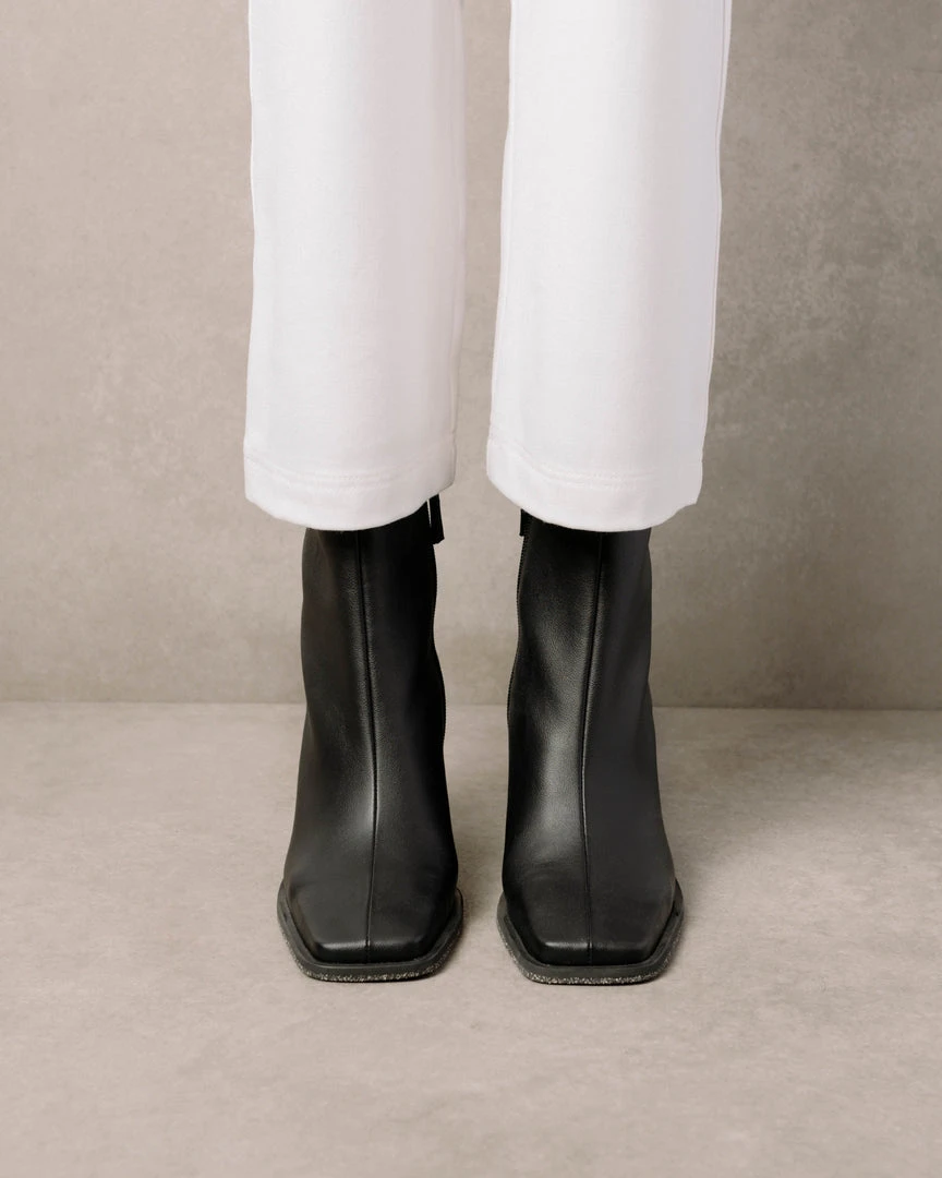 ALOHAS South Corn Black Shoes 4 ALOHAS South Corn Black Shoes