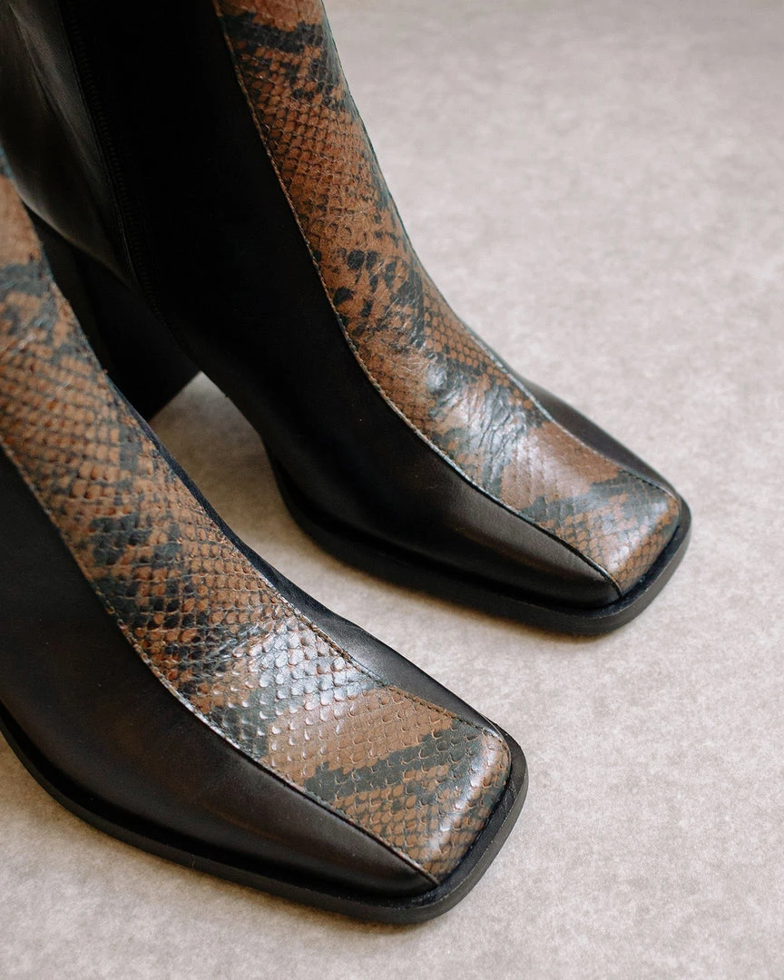 ALOHAS Shoes South Edge Black Python 7 ALOHAS Shoes South Edge Black Python