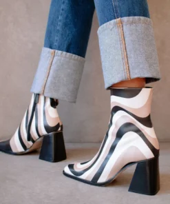 ALOHAS South Kaleidoscope Black Stone Beige Print