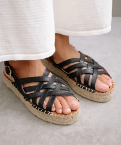 ALOHAS Souvenir Black Shoes 9 ALOHAS Souvenir Black Shoes