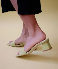 Svegan Shoes Squared Acid Green