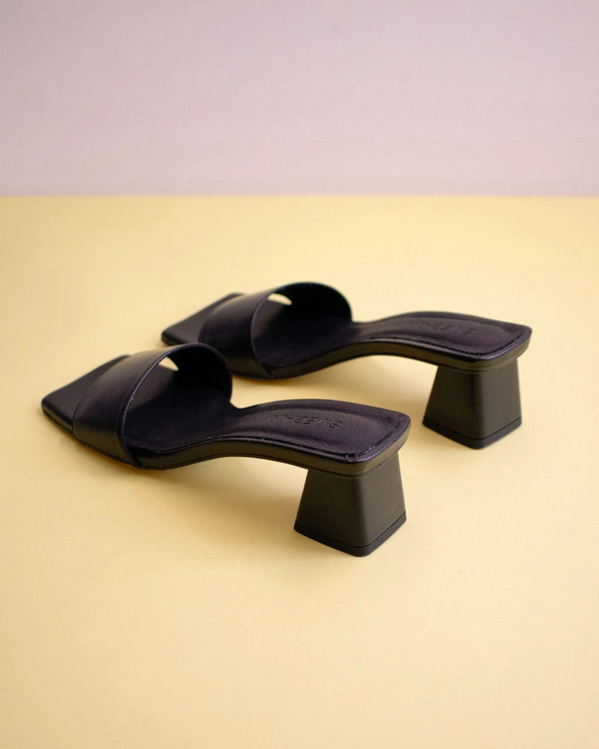 Svegan Squared Black 1 Svegan Squared Black