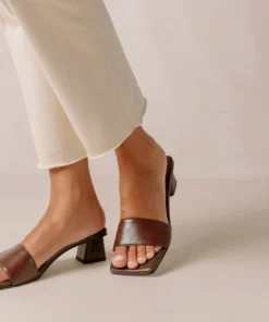 Svegan Squared Umber Brown Shoes