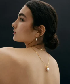 ALOHAS Teardrop Pearl Earrings Gold