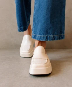 SVEGAN Tempera Warm White Loafers 14 SVEGAN Tempera Warm White Loafers