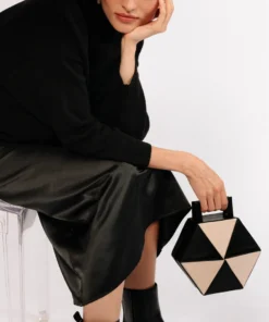 ALOHAS The K Black Cream Accessories 13 ALOHAS The K Black Cream Accessories