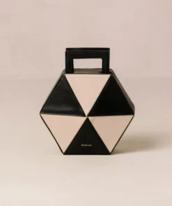 ALOHAS The K Black Cream Accessories 18 ALOHAS The K Black Cream Accessories