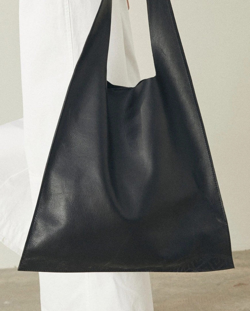 ALOHAS The L Black 2 ALOHAS The L Black