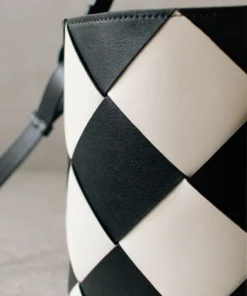 ALOHAS The U Venti Scacchi Black Ivory