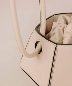 ALOHAS Accessories The V Cream