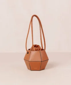 ALOHAS The V Tan 14 ALOHAS The V Tan