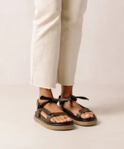 ALOHAS Tied Together Coffee Brown Shoes