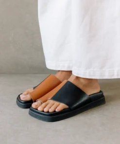 ALOHAS Toe Ring Flop Bicolor Black Tan