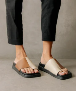 ALOHAS Shoes Toe Ring Flop Bicolor Camel Ivory