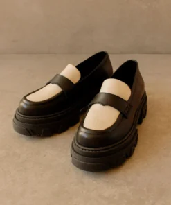 ALOHAS Trailblazer Bicolor Black Ivory Shoes