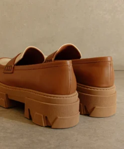 ALOHAS Trailblazer Bicolor Tan Ivory